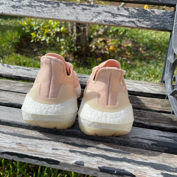 adidas Ultraboost 21 W Halo Blush Pink White Women Running size 6.5 - Picture 7 of 14